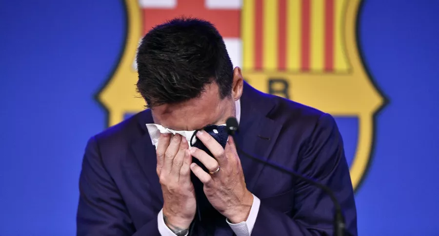 Lionel Messi rompió en llanto durante su despedida oficial del Barcelona y está cada vez más cerca de llegar al PSG. 