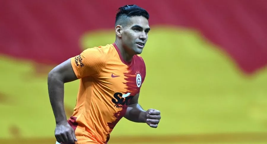 Falcao García sigue sin ofertas para irse del Galatasaray