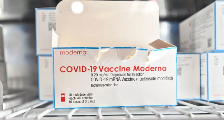 Imagen de vacunas que ilustra nota; Vacuna Moderna COVID-19 es 96 % eficaz ante Delta: estudio EE. UU.