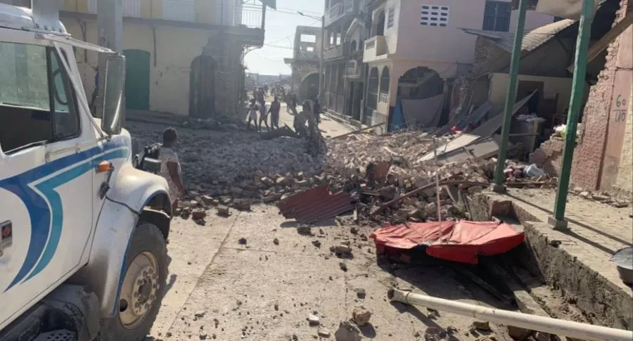 El Servicio Geológico de los Estados Unidos (USGS) informó que un terremoto de magnitud 7,2 se registró este sábado en Haití. 
