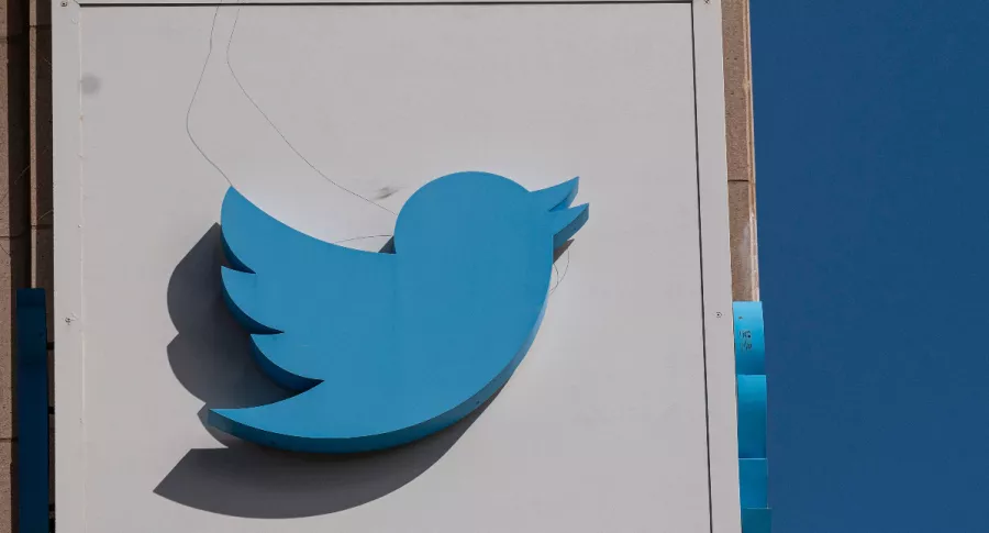 Foto de edificio de Twitter, en nota de decisión que tomó Twitter sobre verificación de usuarios.