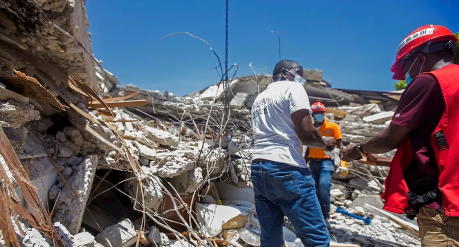 Haití: tormenta tropical azota a país con 724 muertes por terremoto