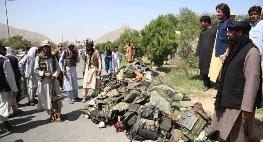 Talibanes se toman gimnasio del palacio presidencial y parque de diversiones