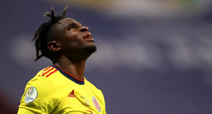 Duván Zapata lesionado; afuera de Selección Colombia en Eliminatorias