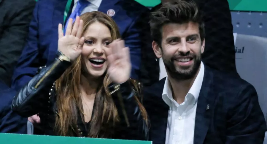 Shakira se muestra muy orgullosa de su novio Gerard Piqué por rebajar su salario