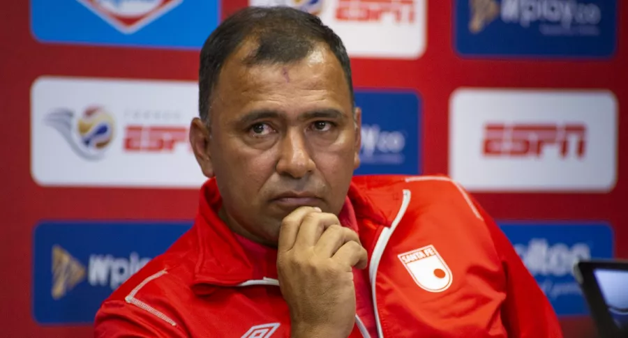 Harold Rivera dejó de ser este domingo el director técnico de Independiente Santa Fe luego del empate ante Pereira por la Liga BetPlay. 