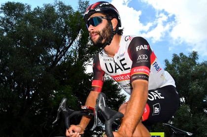 Fernando Gaviria renovó con el UAE Emirates por la temporada 2022. Imagen del ciclista colombiano.