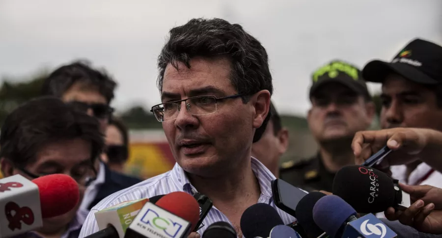 Alejandro Gaviria será candidato presidencial en Colombia y renunció a la universidad de los Andes.