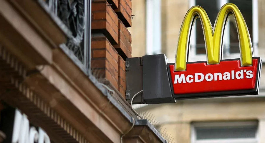 McDonald’s cambiará en el mundo, cerrará zonas internas de algunos de sus restaurantes.