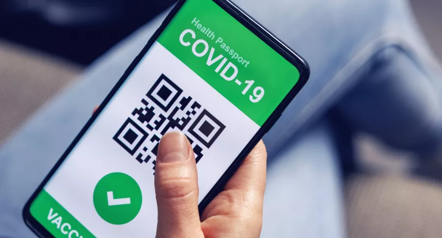 Código QR ilustra nota sobre certificado digital de vacunación contra la COVID-19 