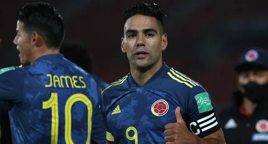 Falcao García, que está con Selección Colombia en Bolivia, empezó a seguir al Rayo Vallecano en Instagram luego de rescindir su contrato con Galatasaray.