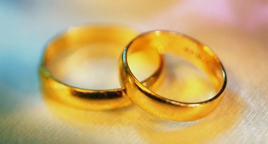 Imagen de anillo de oro que ilustra nota; en México, el video de un ladrón que se traga anillos de oro para robárselos