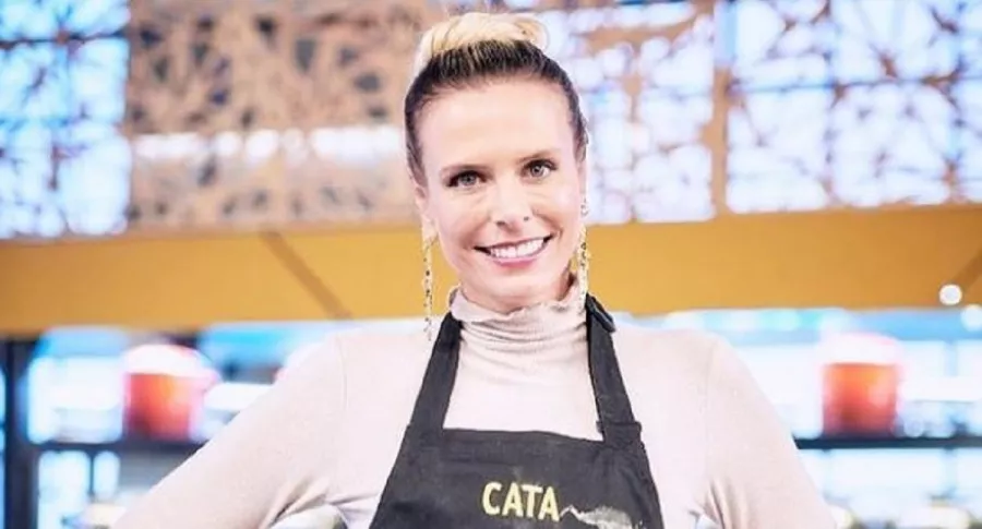 Catalina Maya celebró en Instagram su regreso a 'Masterchef' (Canal RCN). Claudia Bahamón le dio nuevamente la bienvenida.