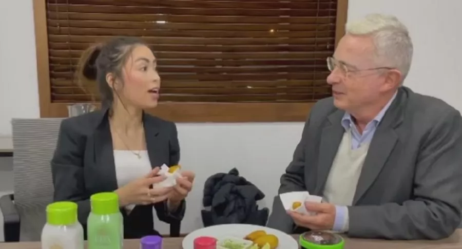 Epa Colombia reunida con Álvaro Uribe