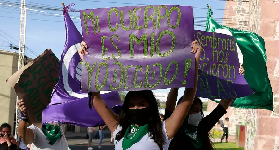 México despenaliza el aborto y  "destierra la amenaza" de prisión