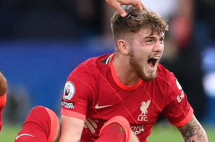 Foto de Harvey Elliott, en nota de lesión que sufrió con Liverpool.