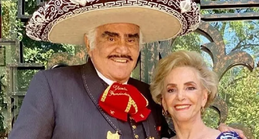 Vicente Fernández y su esposa, María del Refugio Abarca ('Doña Cuquita'), que fue operada de urgencia