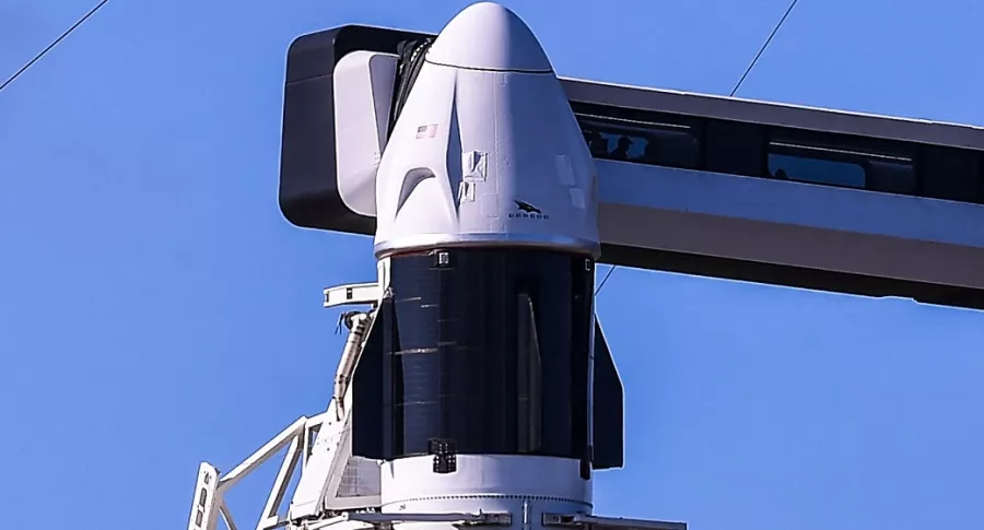 Imagen de la cápsula Dragon ilustra artículo SpaceX: detalles del viaje en cápsula Dragon