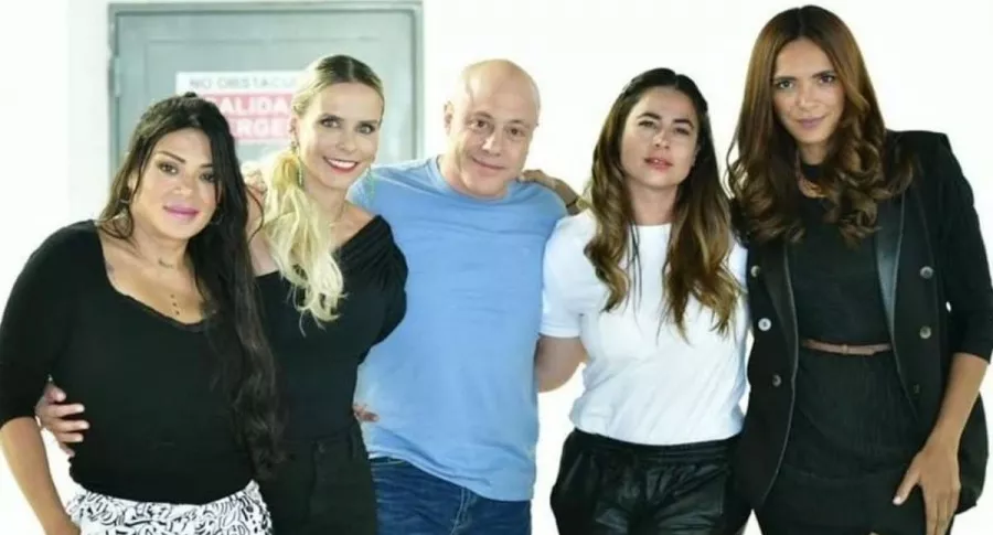 Foto de Marbelle, Catalina Maya, Jorge Rausch, Carla Giraldo y Viña Machado, en nota de algo que no hizo Marbelle igual que sus amigas de 'Masterchef'.