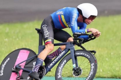 Rigoberto Urán no tuvo su mejor día en la contrarreloj del Mundial de Ciclismo 2021 y terminó 34, a 4 minutos y 18 segundos de Filippo Gana.