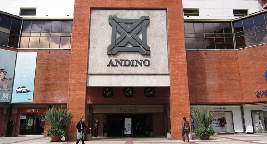 Centros comerciales en Colombia que fueron construidos por Pedro Gómez, que hizo Unicentro.
