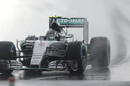 Imagen de lluvia en el Gran Premio de Rusia de Fórmula Uno, que pausó clasificación por un rayo