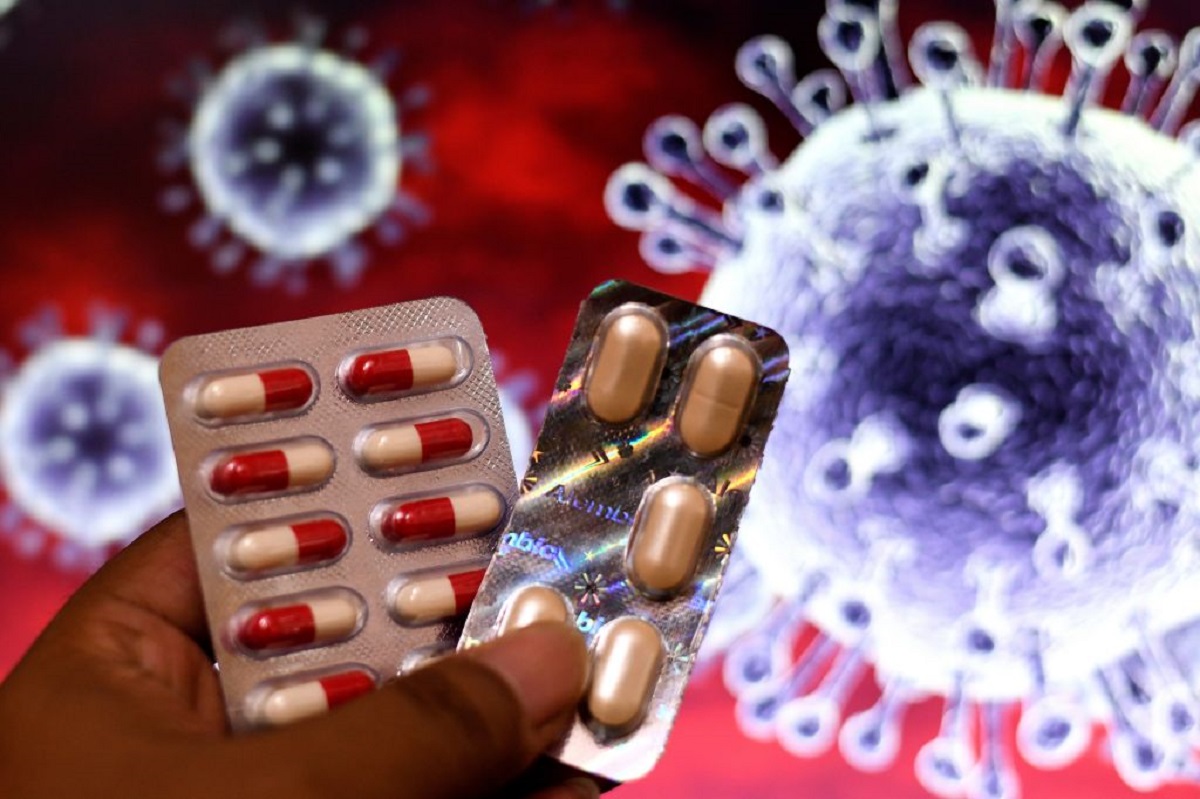 Imagen de medicamento que ilustra nota; Pfizer ya prueba píldora contra COVID-19 en última fase clínica