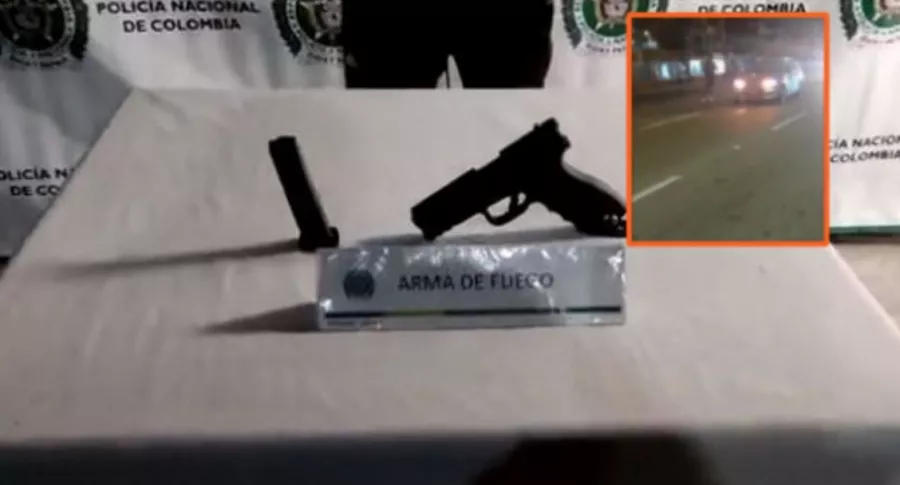 Imágenes del carro en donde iba el agresor y del arma que le incautaron, por piques y disparos en Bogotá