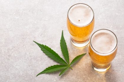Imagen de alcohol que ilustra nota; COVID-19 sería más grave en personas que consumen marihuana y alcohol