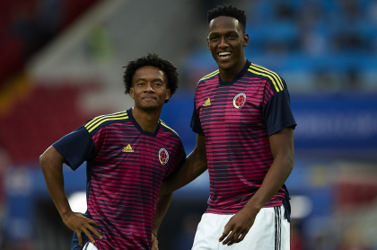 Video de Yerrry Mina y Juan Guillermo Cuadrado divirtiéndose en la Selección Colombia.
