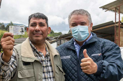Óscar Soto e Iván Duque