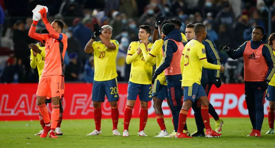 Foto de jugadores de Selección Colombia, en nota de qué jugador de ataque no estaría como titular.