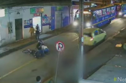 Momento del accidente en el barrio Granada Sur, de Bogotá