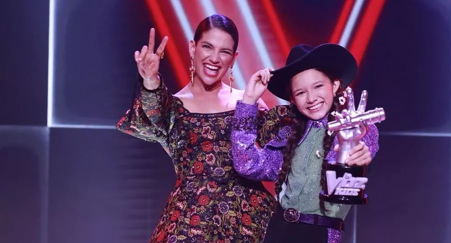 Natalia Jiménez y María Liz  Patiño, ganadoras de 'La voz kids'