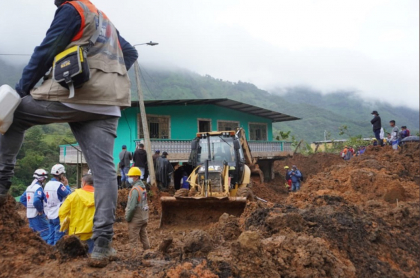 Organismos de rescate buscan víctimas en derrumbe en Mallama (Nariño)