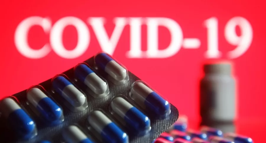 Imagen de la píldora contra COVID-19 de Pfizer, que cuenta con eficacia del 89 % ante virus