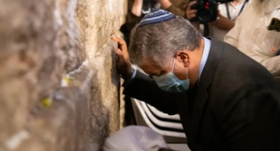 Fotos: Iván Duque reza en el muro de los lamentos de Jerusalén (Israel)