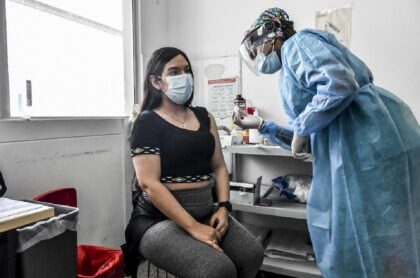 Imagen que ilustra la pelea contra el coronavirus en Colombia 