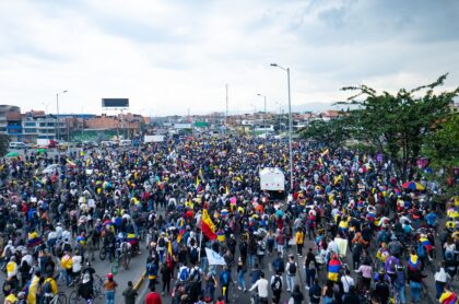 Imagen de marcha que ilustra nota; Paro nacional dejó bien parado a medios digitales: Cifras y Conceptos