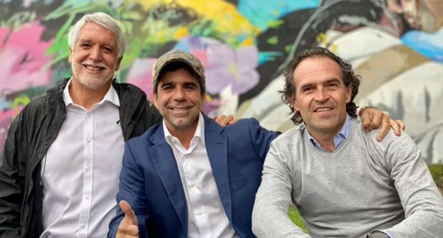 Foto de la reunión de Arturo Char con Enrique Peñalosa y Federico Gutiérrez previo al partido de la Selección Colombia hoy.