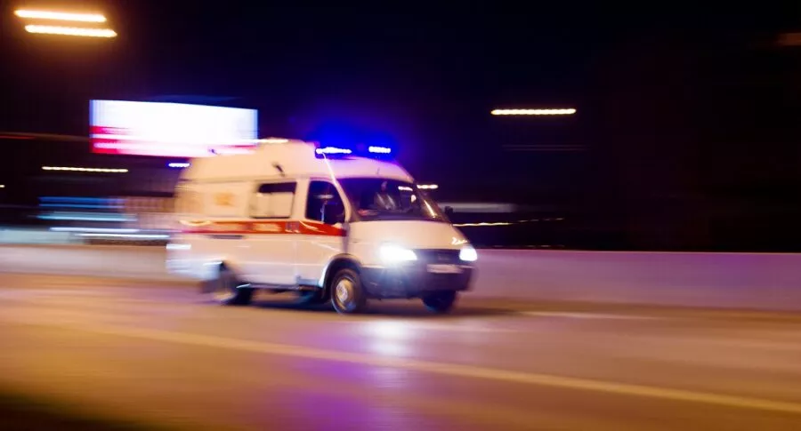 Imagen que ilustra el accidente de una ambulancia. 