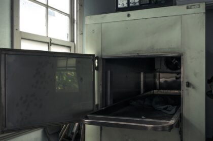 Encuentra vivo a hombre que fue declarado muerto y durmió en nevara de morgue