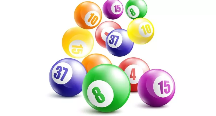 Bolas de lotería, a propósito de qué lotería jugó anoche y resultados de las loterías de Bogotá y Quindío.