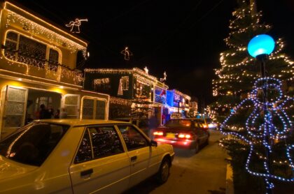 Entre las celebraciones decembrinas en la ciudad se encuentra un concierto con artistas en la Plaza de Bolívar y las novenas de aguinaldos en localidades.