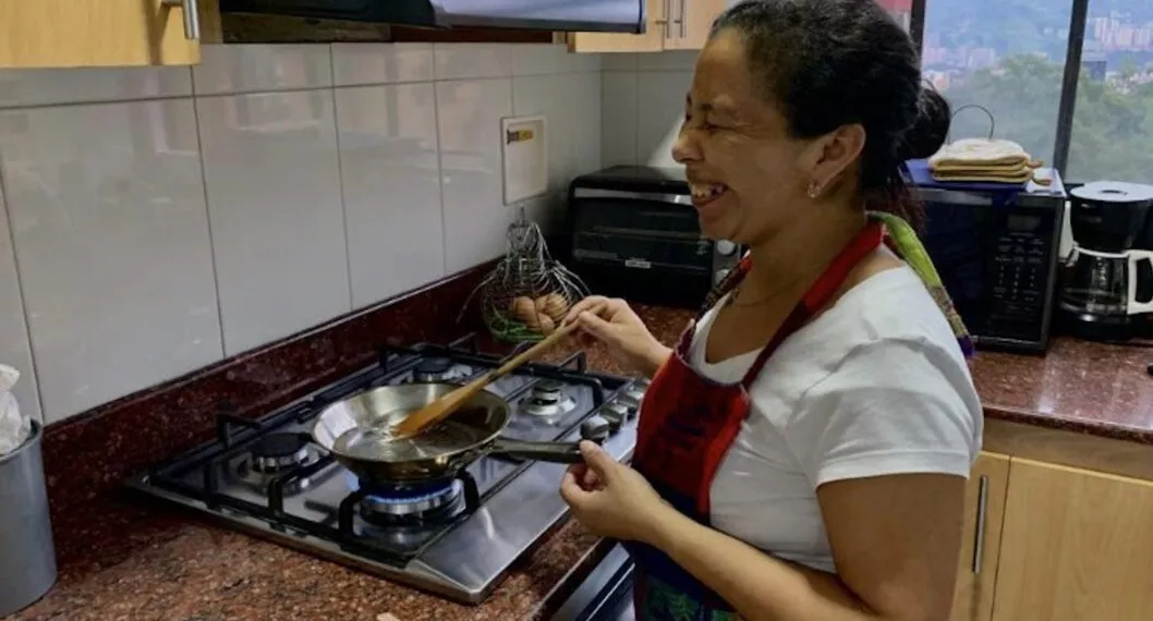 Lina María Mercado, un sábado trabajando en la casa Salazar Román