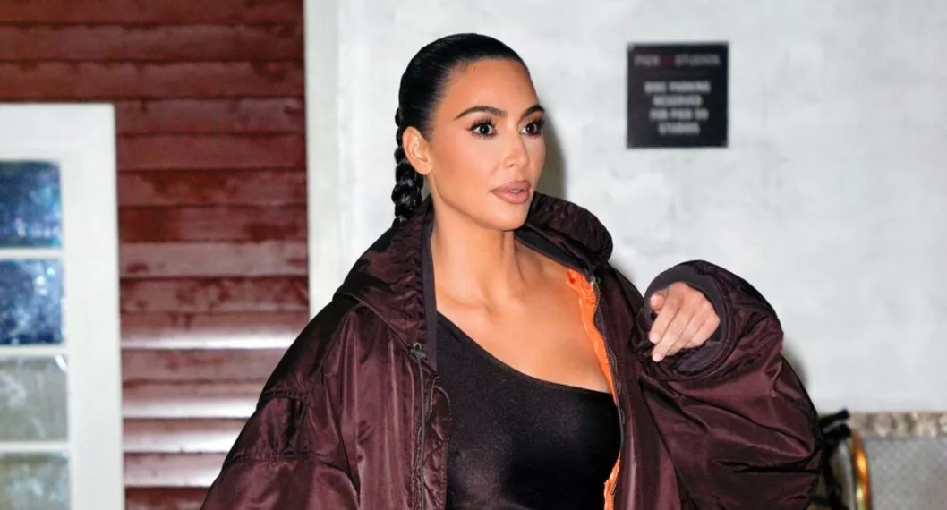 Kim Kardashian aprueba examen, en cuarto intento, y está cerca de ser abogada