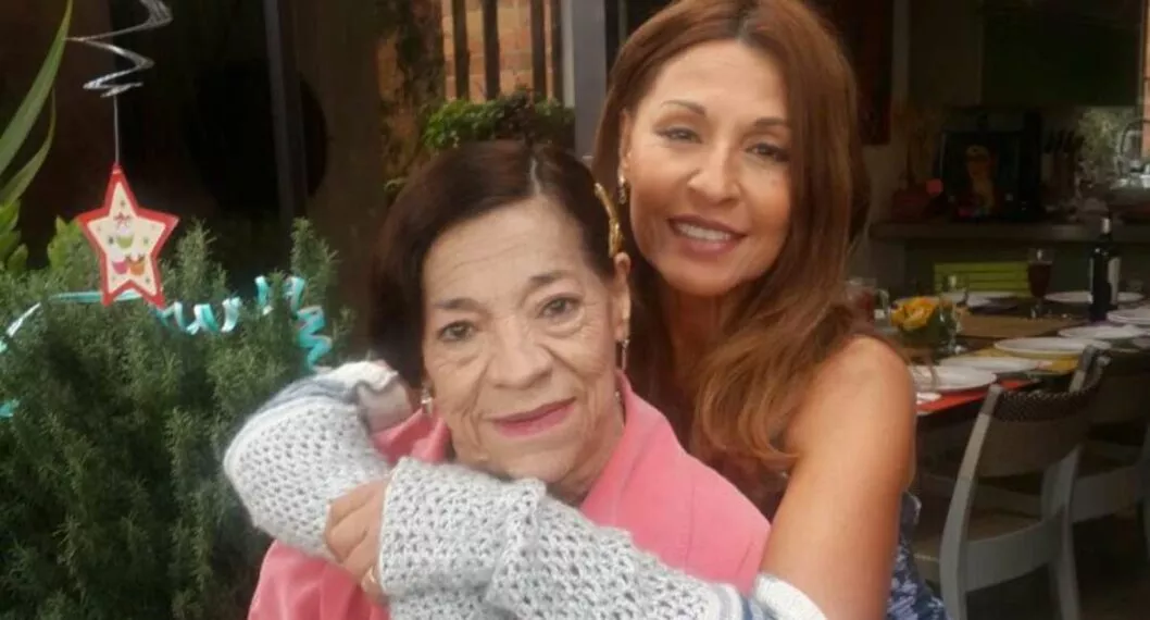 Foto de Amparo Grisales y su mamá, en nota de cómo Grisales recordó a su mamá, cómo reaccionó.