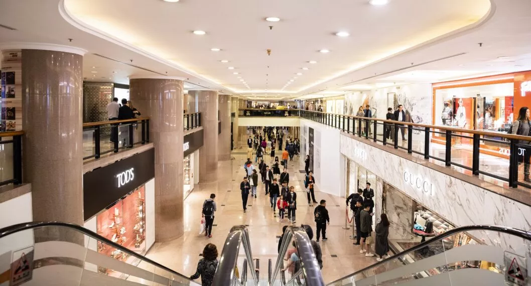 Centros comerciales en Bogotá cambian de horario para las compras de Navidad;: cómo funcionarán en los próximos días.