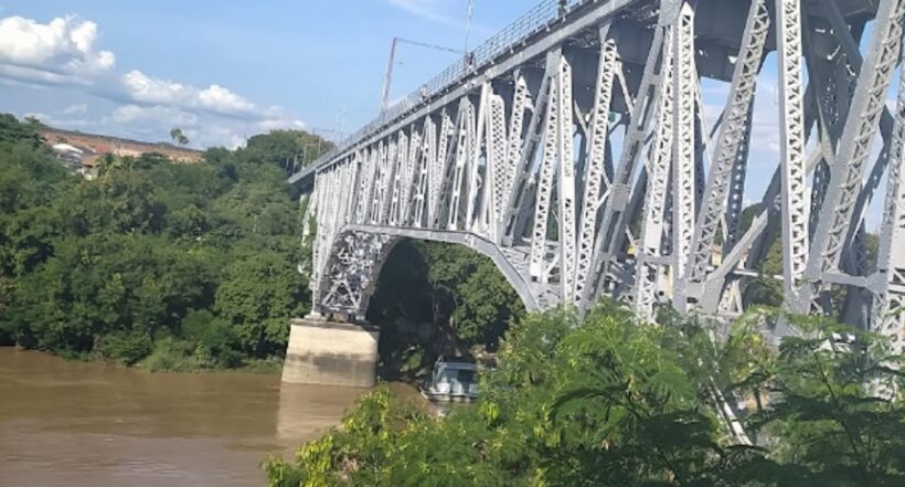 Niño murió al caer al río Magdalena desde puente que une a Girardot y Flandes