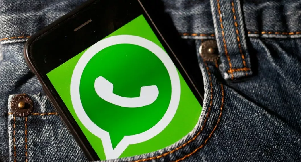 Logo de WhatsApp apropósito del truco para no guardar fotos y videos de forma automática  